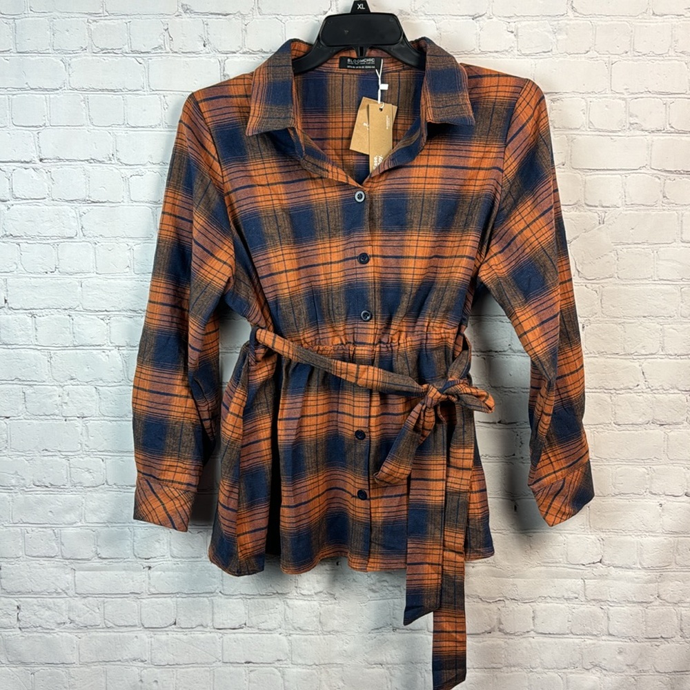 BloomChic Orange & Blue Plaid Tie Waist Flannel Top Plus Size 1X - Picture 2 of 6
